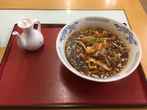 旨辛雷火麺(雷火風 酸辣湯麺) 700円